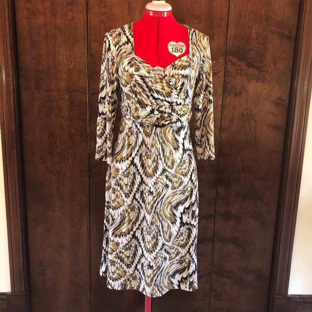 Essential's by Milano 3/4 sleeve Snake Print Dress Y2K Babydoll Travel 90’s